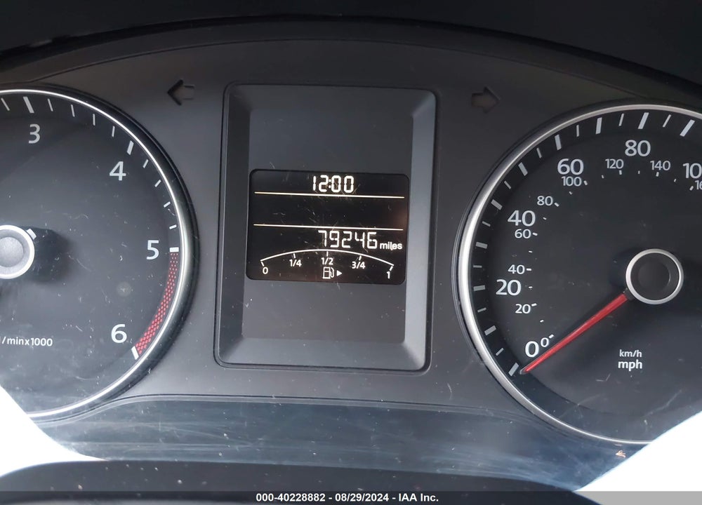 2014 VOLKSWAGEN JETTA 2.0L TDI VALUE EDITION VIN: 3VWLL7AJ1EM325519