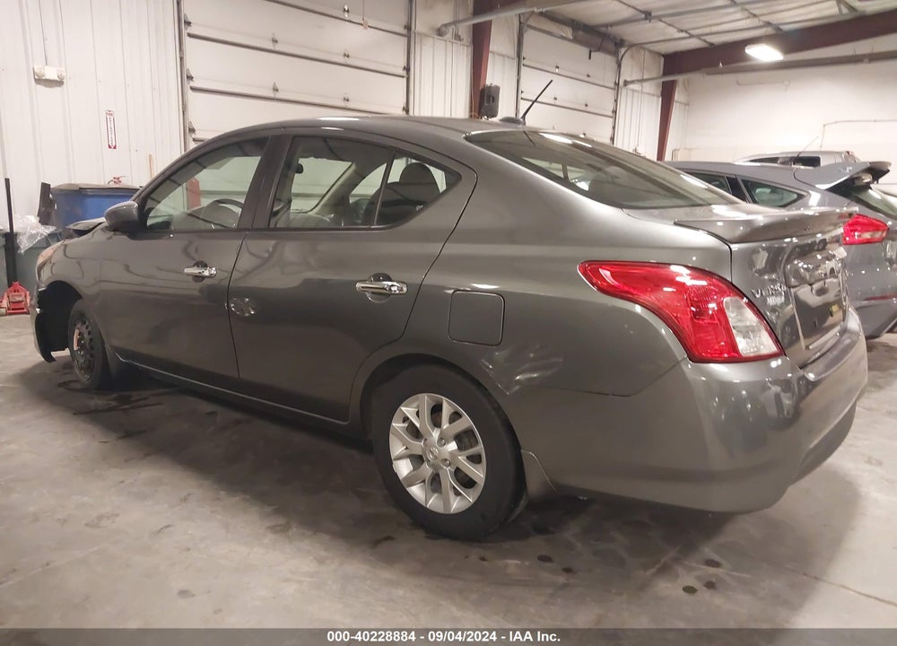 2018 NISSAN VERSA 1.6 SV VIN: 3N1CN7AP6JL869065