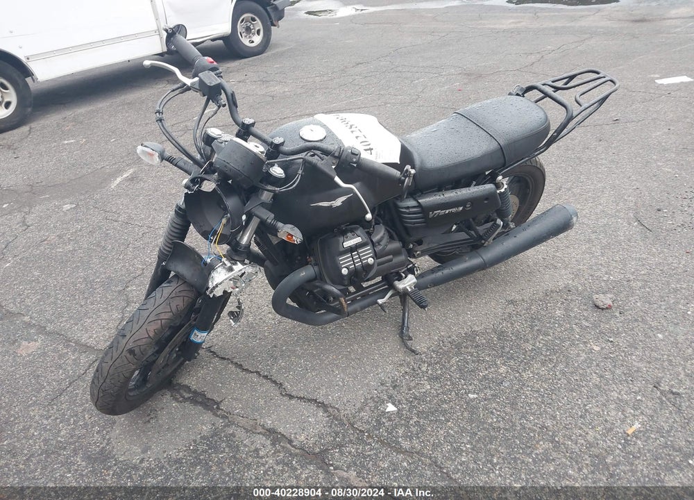 2018 MOTO V7 III VIN: ZGULDU007JM000660