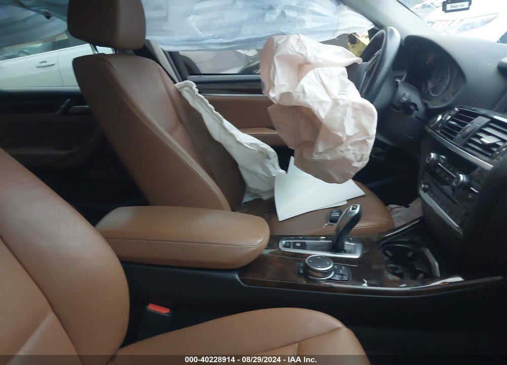 2016 BMW X3 VIN: 5UXWX9C54G0D69439