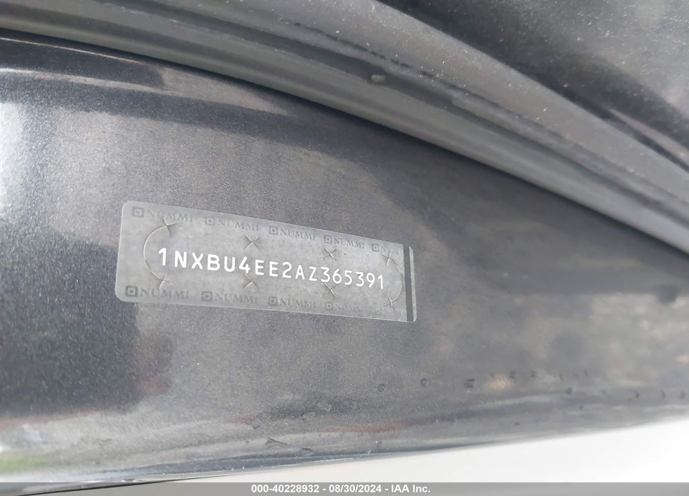 2010 TOYOTA COROLLA LE VIN: 1NXBU4EE2AZ365391