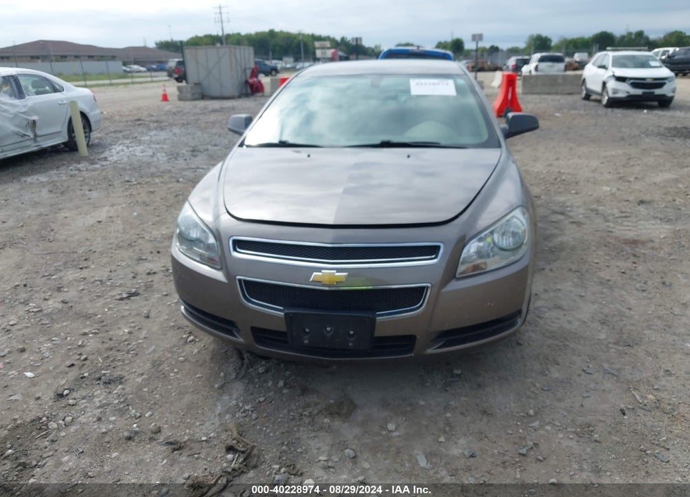2011 CHEVROLET MALIBU LS VIN: 1G1ZB5E10BF268880