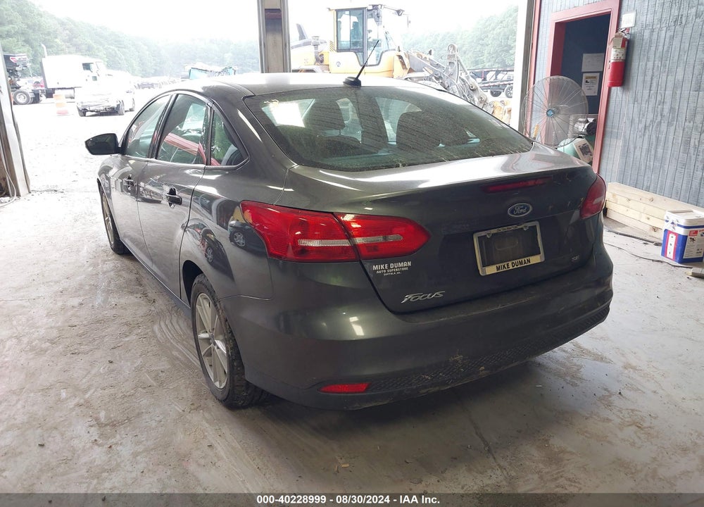 2018 FORD FOCUS SE VIN: 1FADP3F2XJL258460
