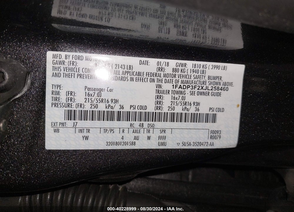 2018 FORD FOCUS SE VIN: 1FADP3F2XJL258460