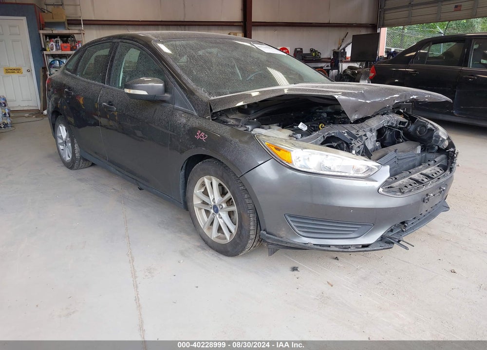 2018 FORD FOCUS SE VIN: 1FADP3F2XJL258460
