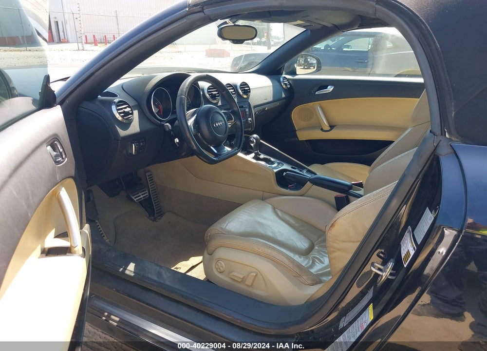 2008 AUDI TT 3.2 VIN: TRURD38J181010638