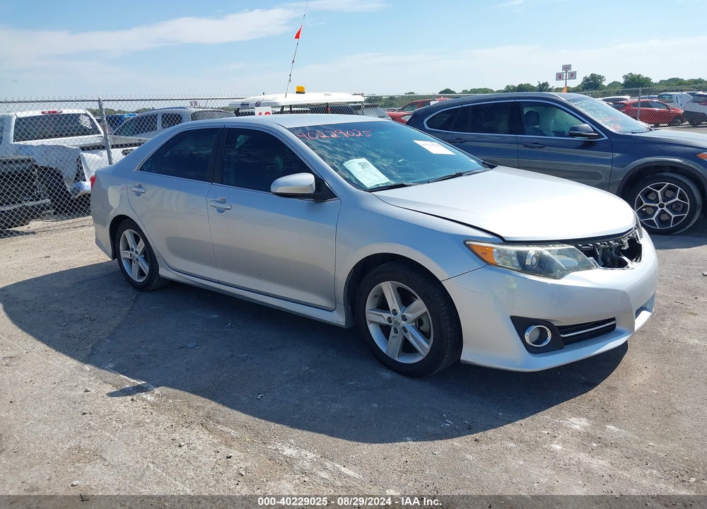 2014 TOYOTA CAMRY SE VIN: 4T1BF1FK6EU310140