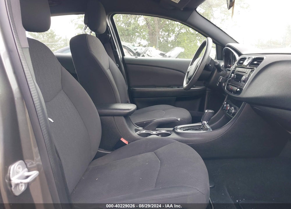 2012 CHRYSLER 200 VIN: 1C3CCBAB0CN291532