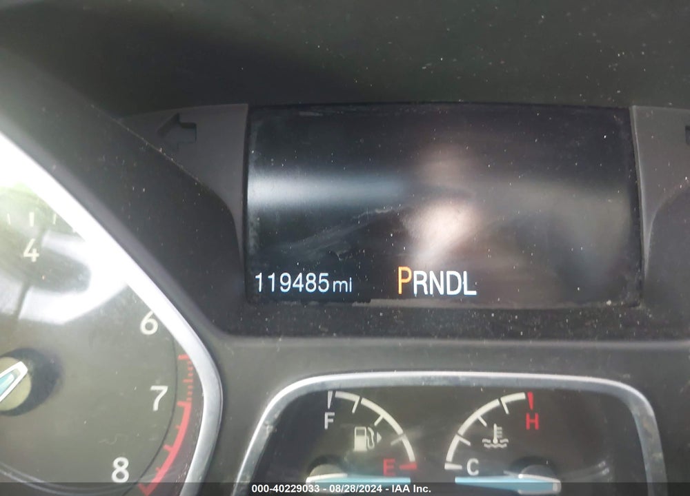 2015 FORD FOCUS SE VIN: 1FADP3F25FL207679