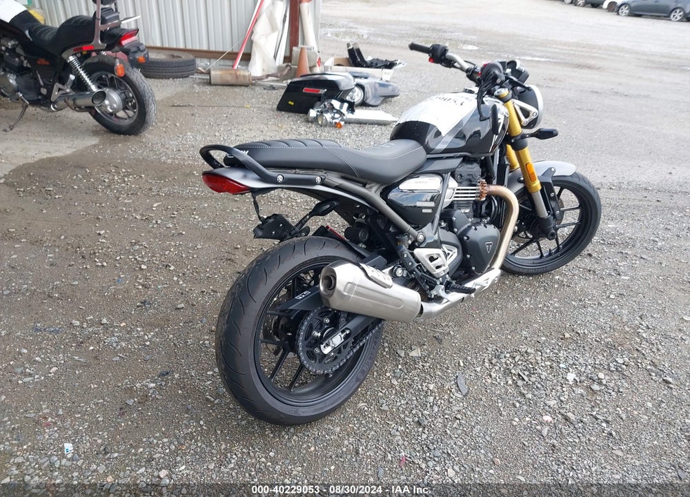 2024 TRIUMPH MOTORCYCLE SPEED 400 VIN: SMTT127Y0RNA11747