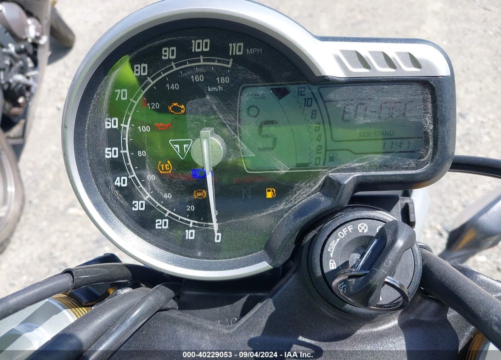 2024 TRIUMPH MOTORCYCLE SPEED 400 VIN: SMTT127Y0RNA11747