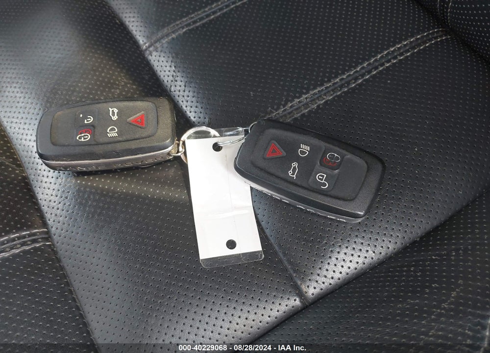 2011 LAND ROVER RANGE ROVER SPORT HSE VIN: SALSK2D45BA278247