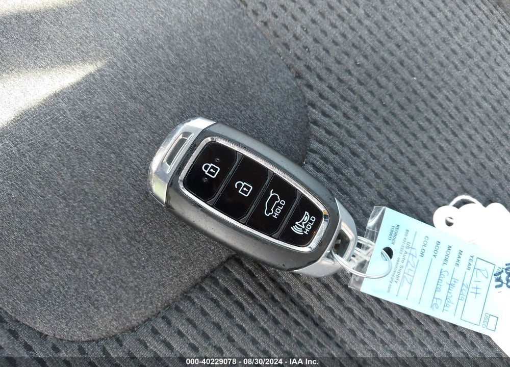 2019 HYUNDAI SANTA FE SEL VIN: 5NMS3CAD4KH032326