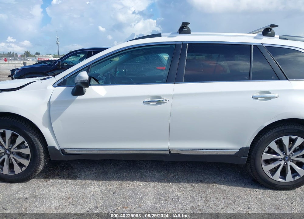 2018 SUBARU OUTBACK 2.5I TOURING VIN: 4S4BSATC9J3340421