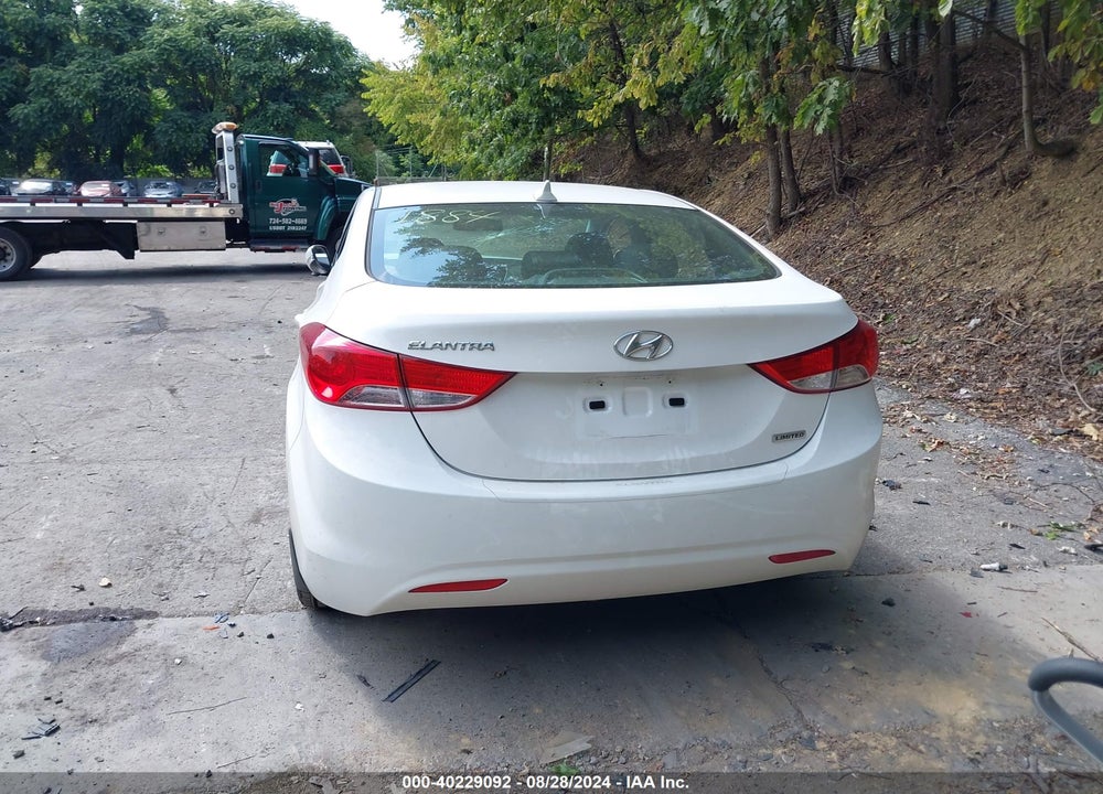 2013 HYUNDAI ELANTRA LIMITED VIN: 5NPDH4AE7DH271884