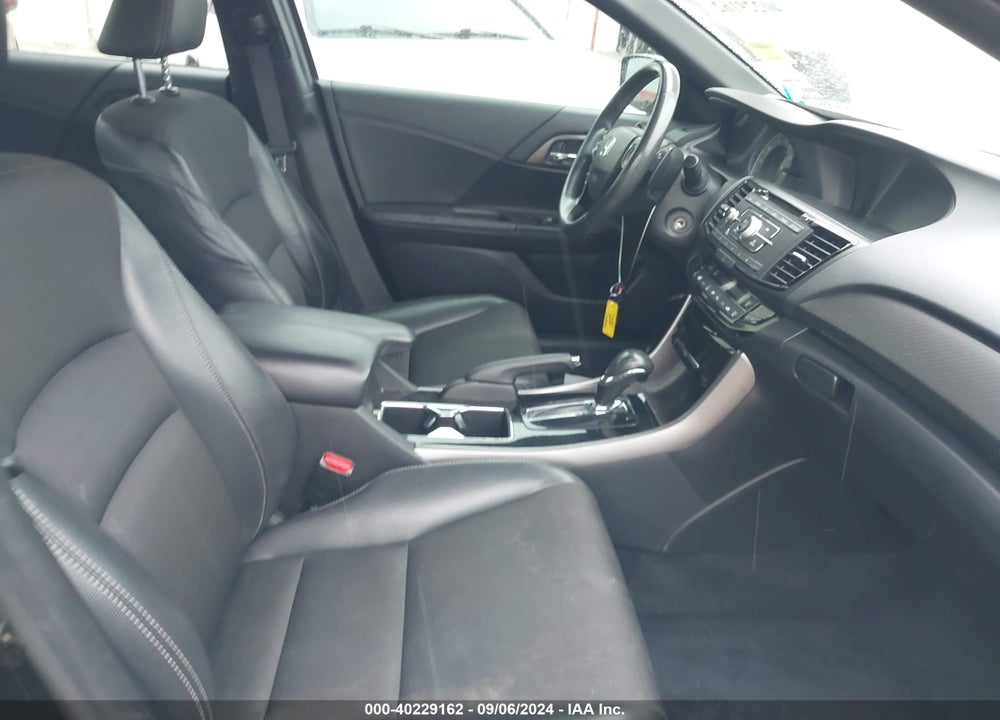 2017 HONDA ACCORD SPORT VIN: 1HGCR2F59HA100204