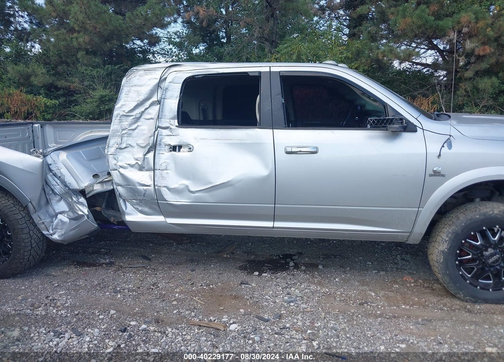 2010 DODGE RAM 3500 LARAMIE VIN: 3D73Y3HL7AG161325