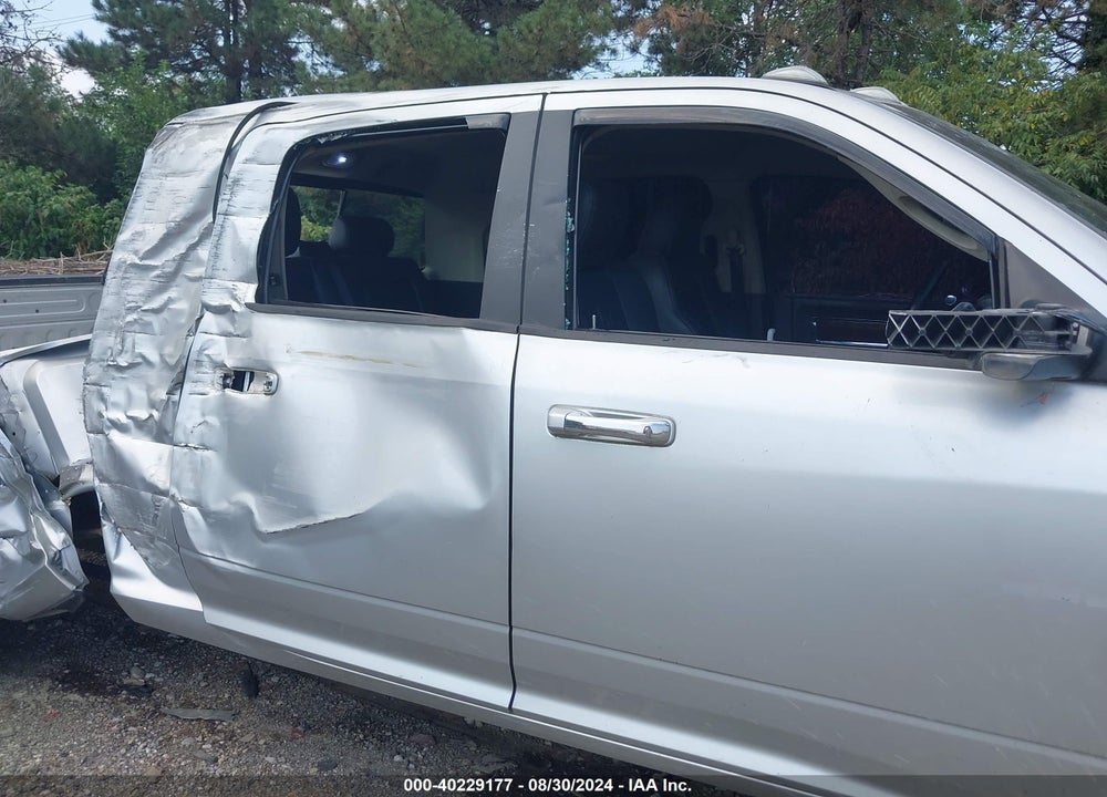 2010 DODGE RAM 3500 LARAMIE VIN: 3D73Y3HL7AG161325