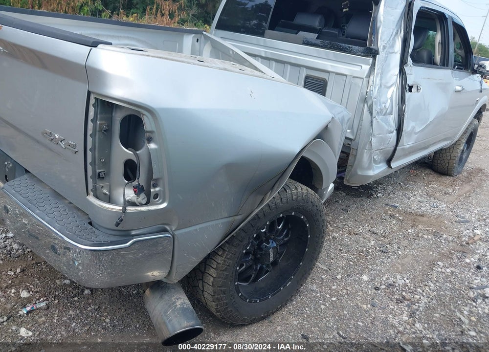 2010 DODGE RAM 3500 LARAMIE VIN: 3D73Y3HL7AG161325