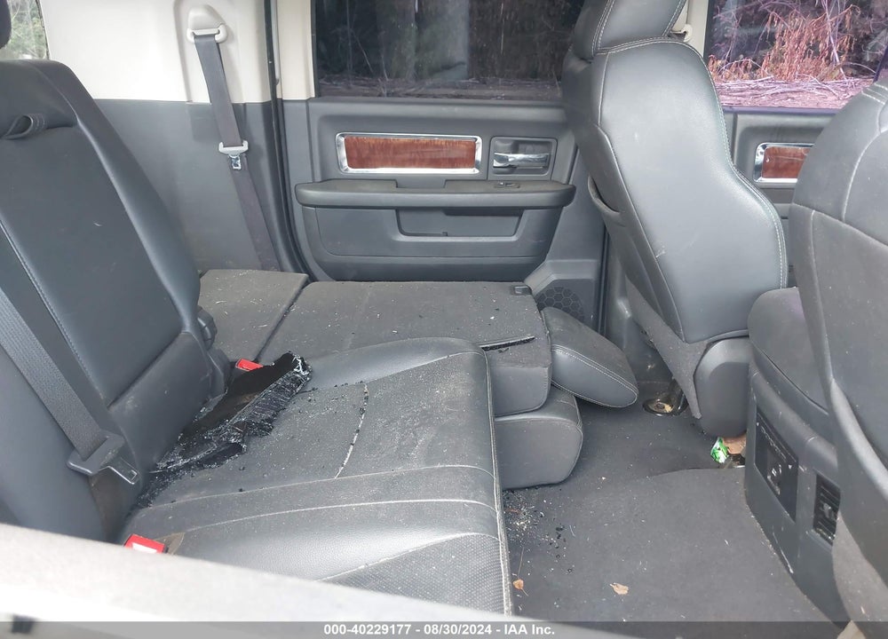 2010 DODGE RAM 3500 LARAMIE VIN: 3D73Y3HL7AG161325