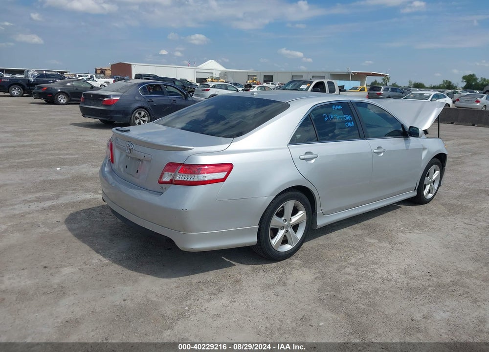 2011 TOYOTA CAMRY SE VIN: 4T1BF3EK2BU188188