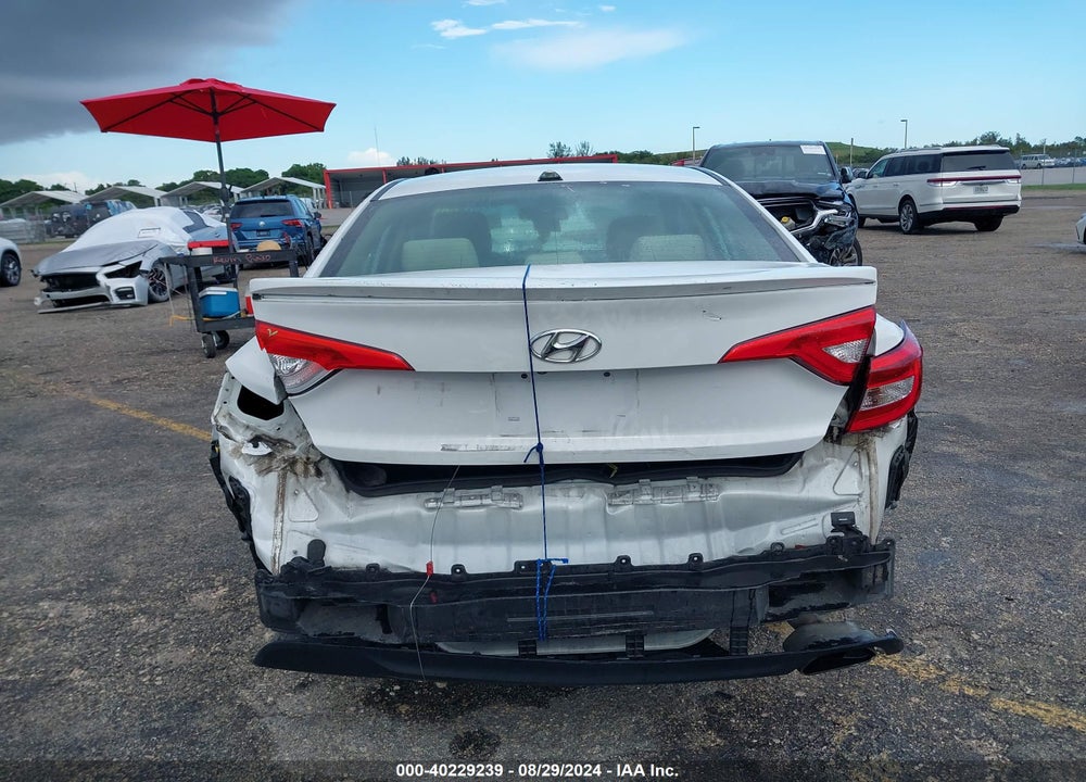 2017 HYUNDAI SONATA VIN: 5NPE24AF6HH499881