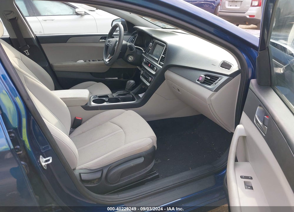 2019 HYUNDAI SONATA SE VIN: 5NPE24AFXKH741787