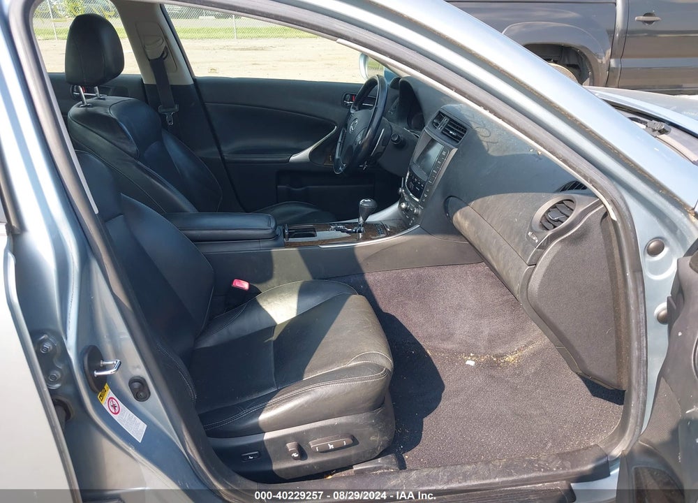 2009 LEXUS IS 250 VIN: JTHCK262592030252