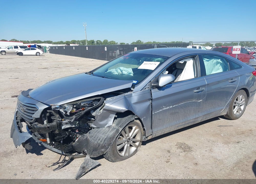 2015 HYUNDAI SONATA SE VIN: 5NPE24AF1FH180904