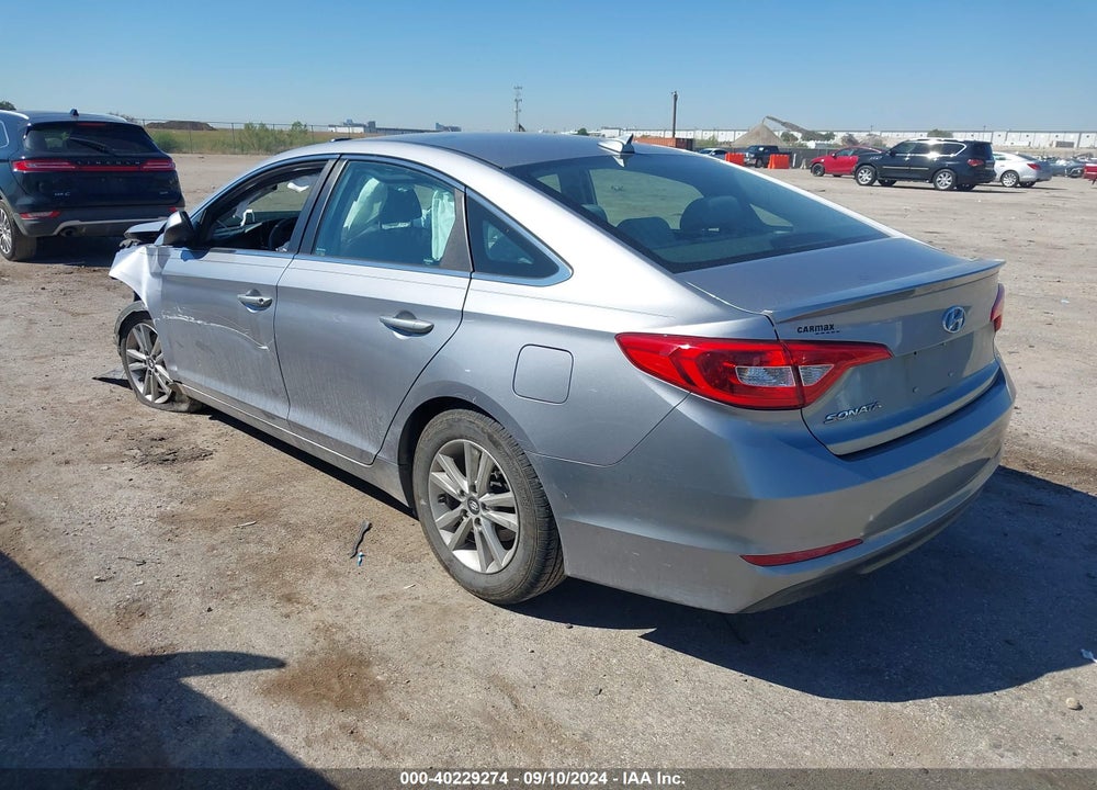 2015 HYUNDAI SONATA SE VIN: 5NPE24AF1FH180904