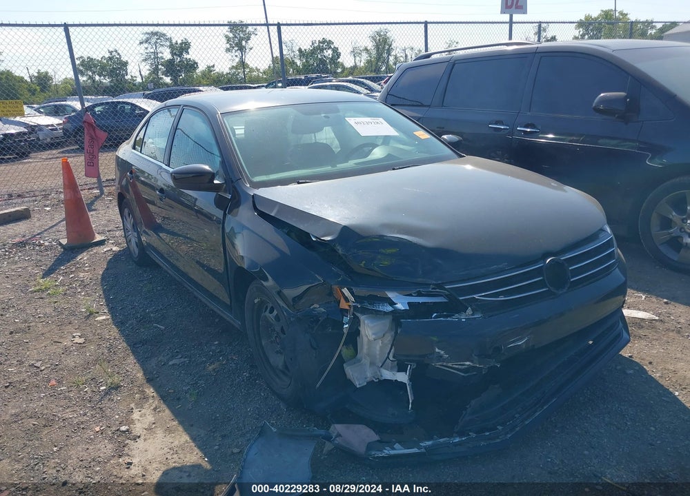 2017 VOLKSWAGEN JETTA 1.4T S VIN: 3VW2B7AJ2HM319571