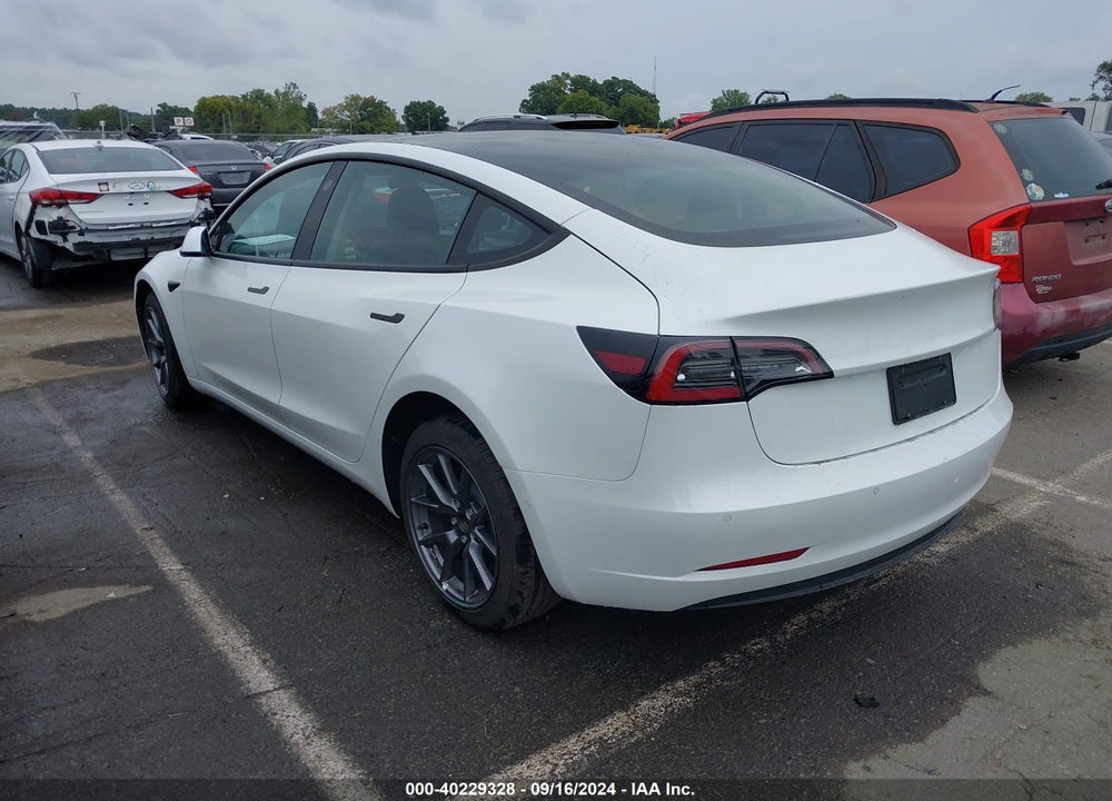 2022 TESLA MODEL 3 LONG RANGE DUAL MOTOR ALL-WHEEL DRIVE VIN: 5YJ3E1EB5NF339229
