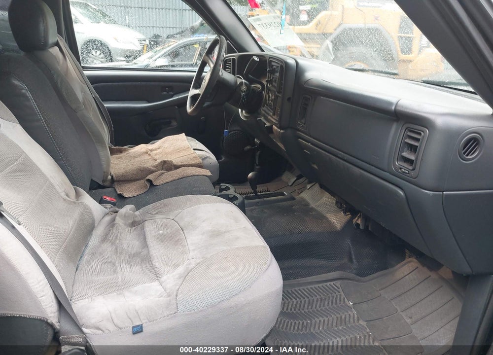 2001 CHEVROLET SILVERADO 1500 VIN: 1GCEK19VX1E242660