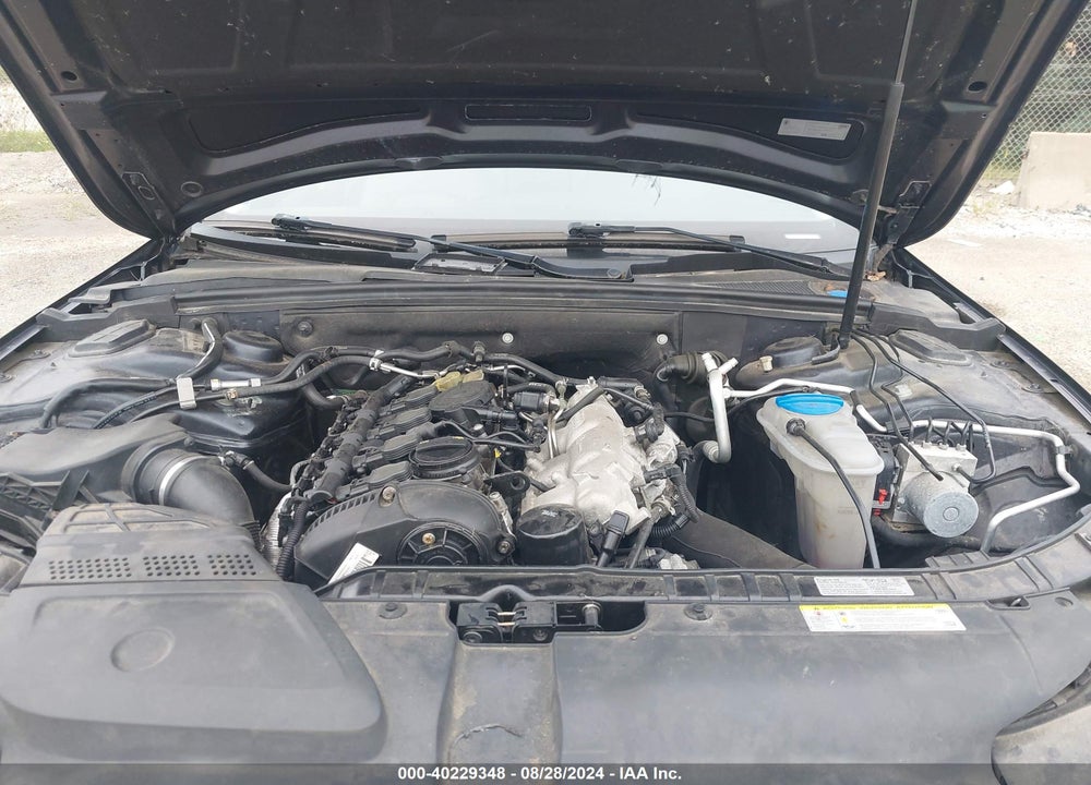 2014 AUDI A4 2.0T PREMIUM VIN: WAUFFAFL9EA058896