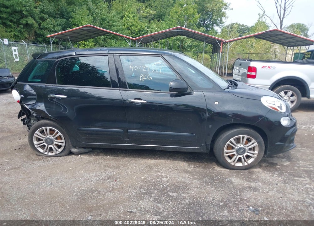 2018 FIAT 500L POP VIN: ZFBCFAAH4JZ041057