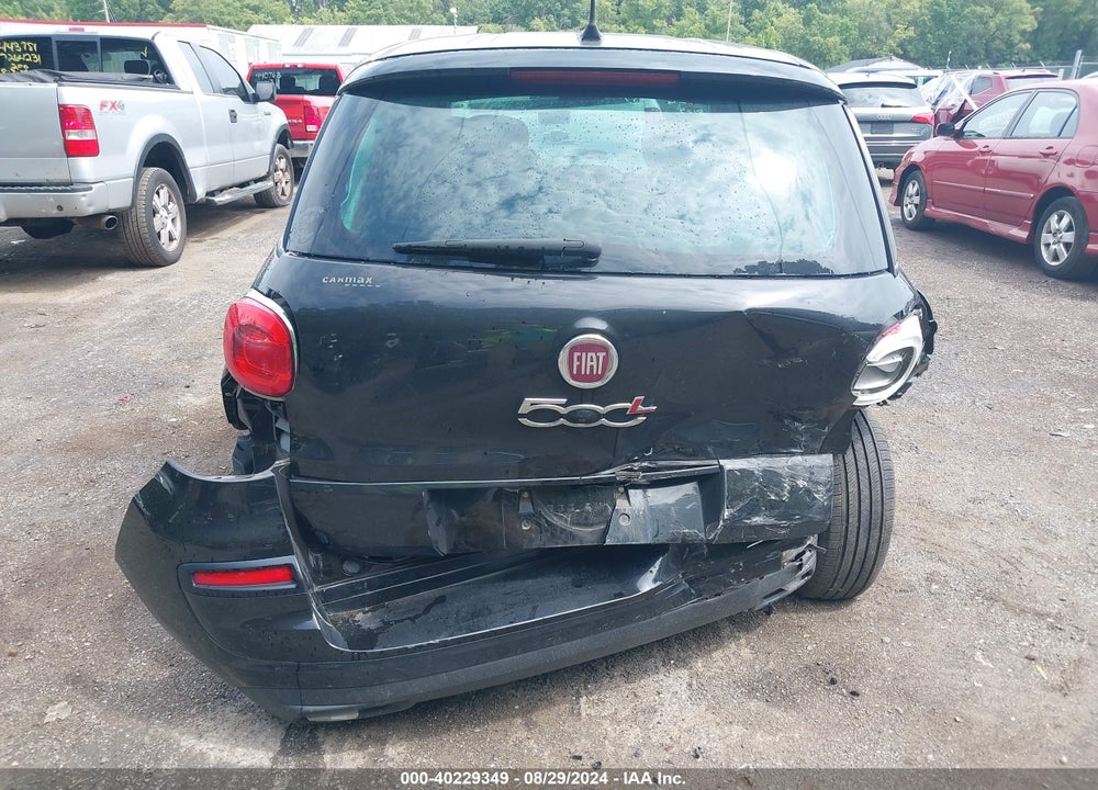 2018 FIAT 500L POP VIN: ZFBCFAAH4JZ041057