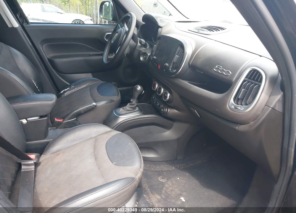 2018 FIAT 500L POP VIN: ZFBCFAAH4JZ041057