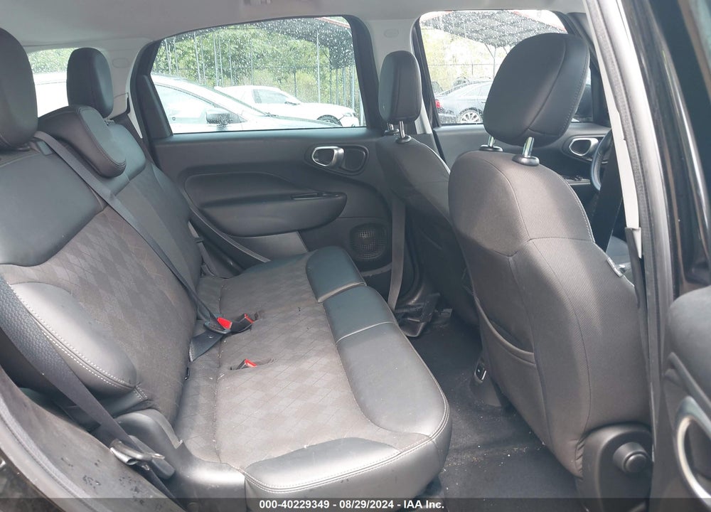 2018 FIAT 500L POP VIN: ZFBCFAAH4JZ041057