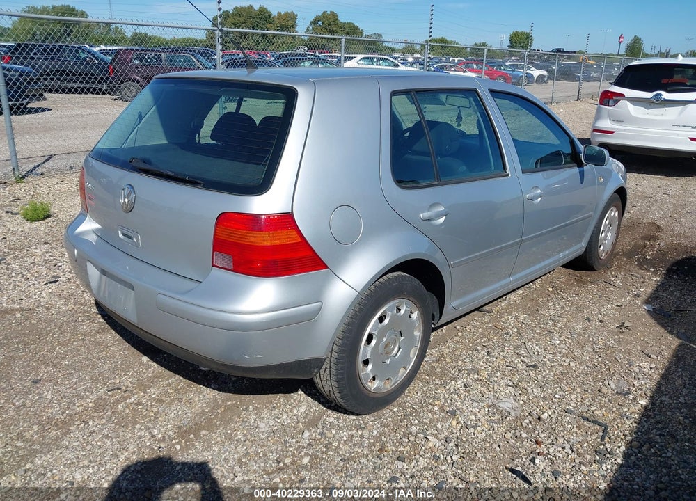 2005 VOLKSWAGEN GOLF GL 2.0L VIN: 9BWFL61J854006193