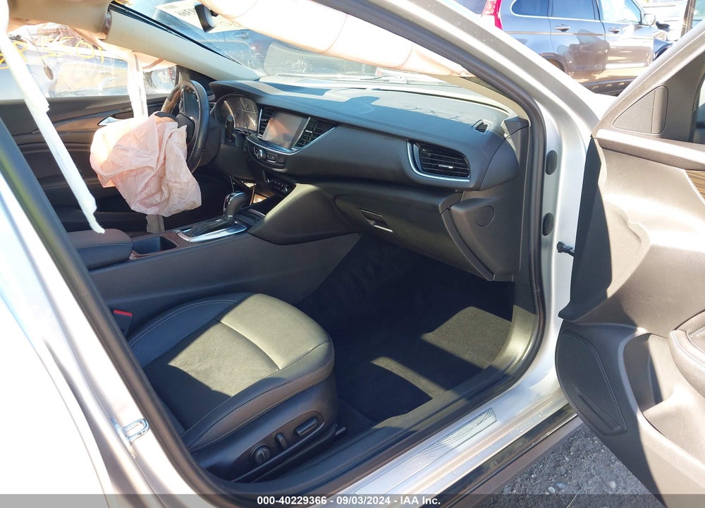 2019 BUICK REGAL TOURX VIN: W04GV8SX1K1034321