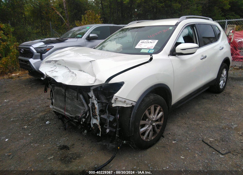 2017 NISSAN ROGUE SV VIN: 5N1AT2MV5HC844683