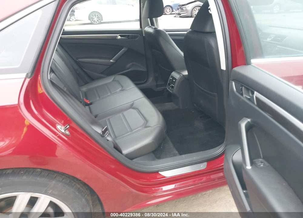 2017 VOLKSWAGEN PASSAT 1.8T SE VIN: 1VWGT7A35HC082421