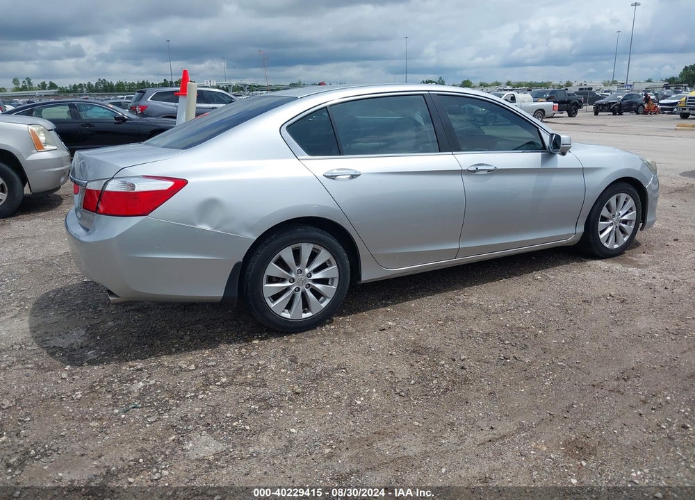 2014 HONDA ACCORD EX VIN: 1HGCR2F71EA185312