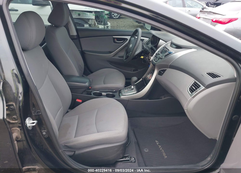 2013 HYUNDAI ELANTRA GLS VIN: 5NPDH4AE9DH441632