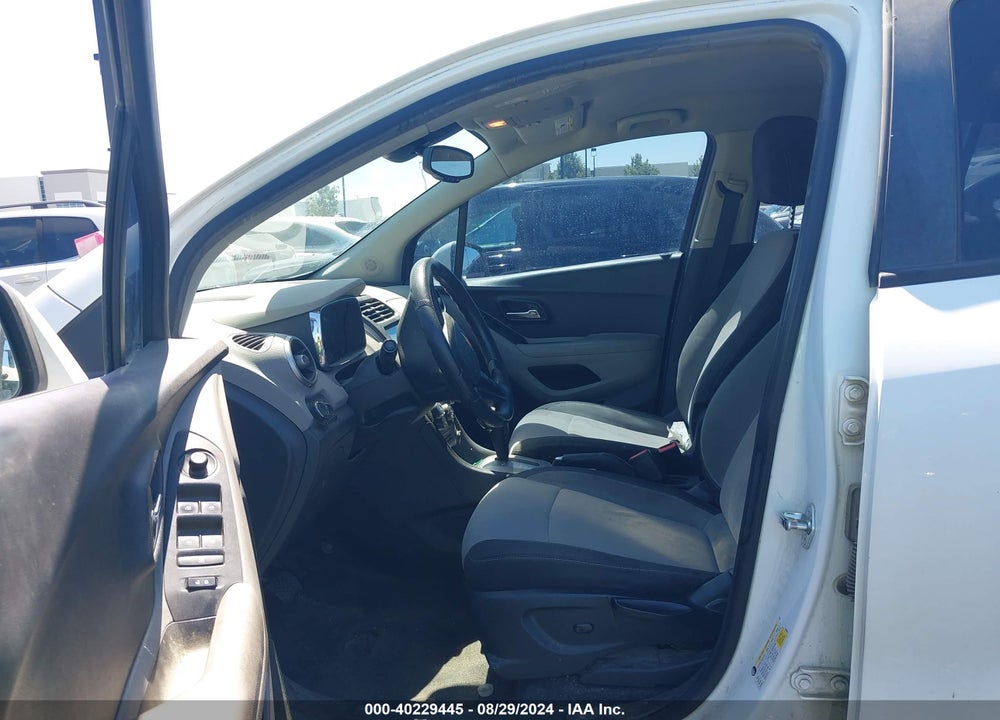 2015 CHEVROLET TRAX 1LS VIN: KL7CJKSB6FB120982