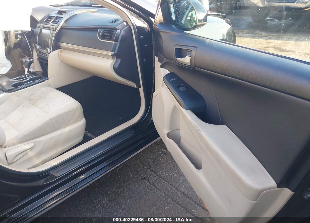 2014 TOYOTA CAMRY LE VIN: 4T4BF1FK2ER374181