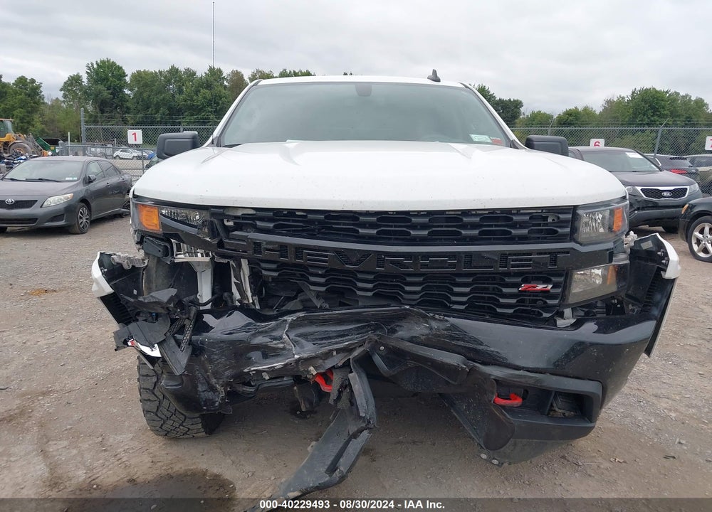 2021 CHEVROLET SILVERADO 1500 4WD SHORT BED CUSTOM TRAIL BOSS VIN: 1GCPYCEF4MZ438849