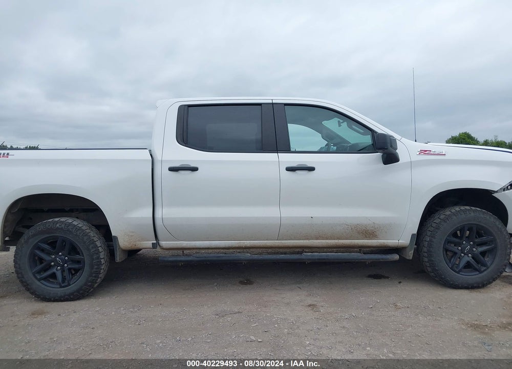 2021 CHEVROLET SILVERADO 1500 4WD SHORT BED CUSTOM TRAIL BOSS VIN: 1GCPYCEF4MZ438849