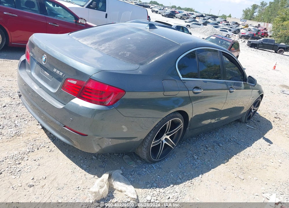 2011 BMW 528I VIN: WBAFR1C5XBC741199