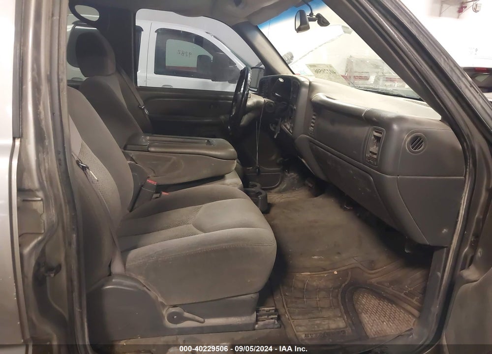2006 CHEVROLET SILVERADO 1500 LT1 VIN: 2GCEK13T961100591